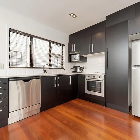 Apartamento Qv Modern 3 Level Sunny Townhouse
